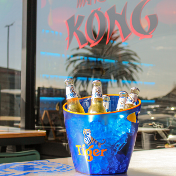 Buckets & Bubbles Friday at Master Kong